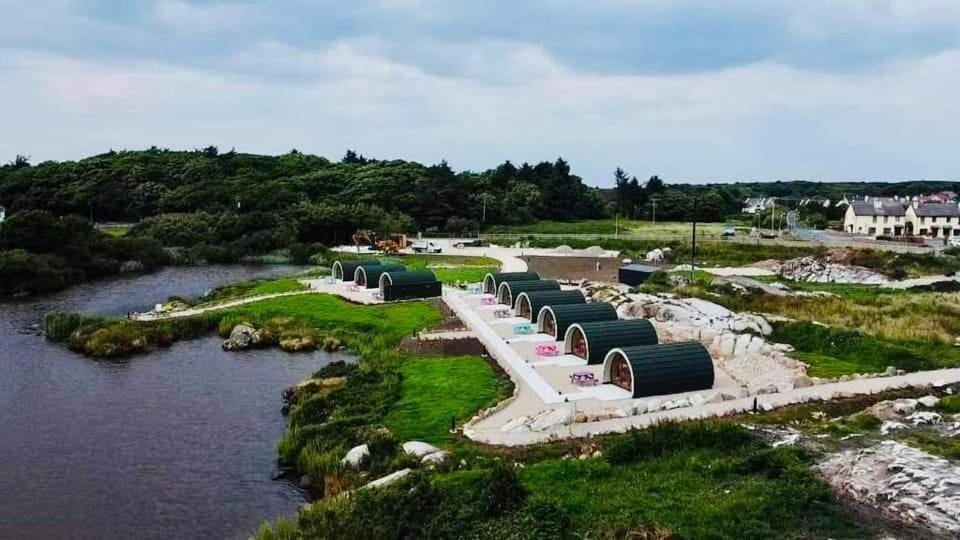 فندق Wheelhousepods Glamping Donegal Town المظهر الخارجي الصورة